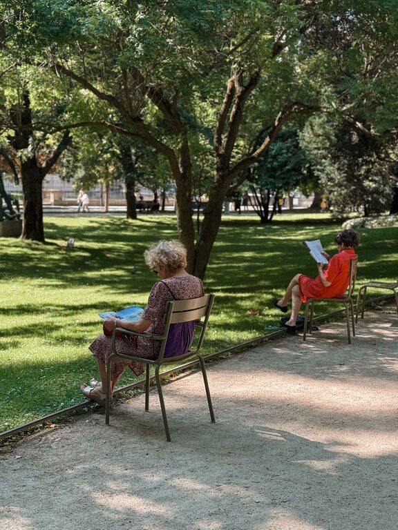 Actividades al aire libre para personas mayores que quieren mantenerse activas y disfrutar de la naturaleza